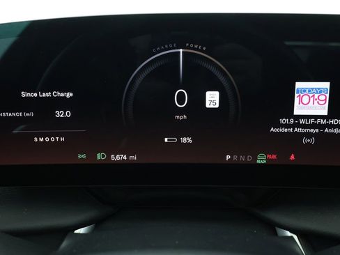 Used 2023 Lucid Air Touring image 11