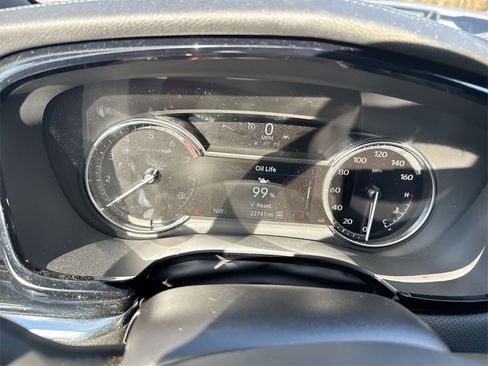 Used 2024 Cadillac XT6 Luxury image 21