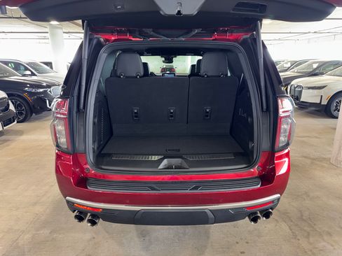 Used 2023 Chevrolet Tahoe High Country RWD image 14