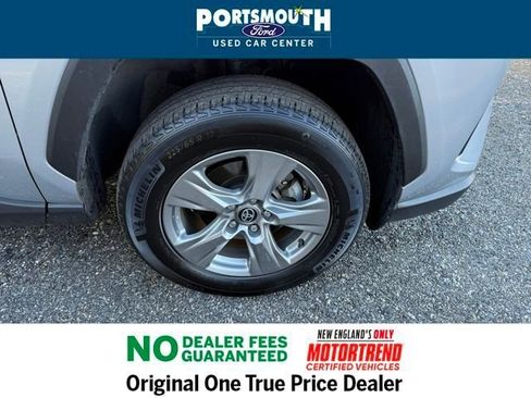 Used 2024 Toyota RAV4 XLE image 29