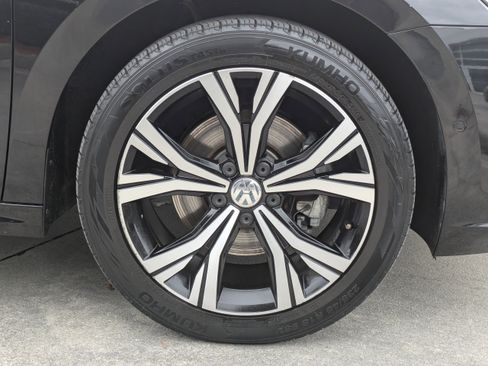 Used 2020 Volkswagen Passat 2.0T SEL image 11