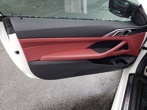 Used 2023 BMW 430i xDrive Coupe w/ M Sport Package image 9