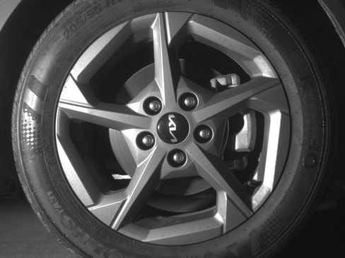 Used 2025 Kia K4 LXS image 13