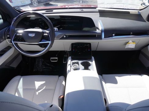 New 2026 Cadillac Vistiq Sport AWD/4WD image 12