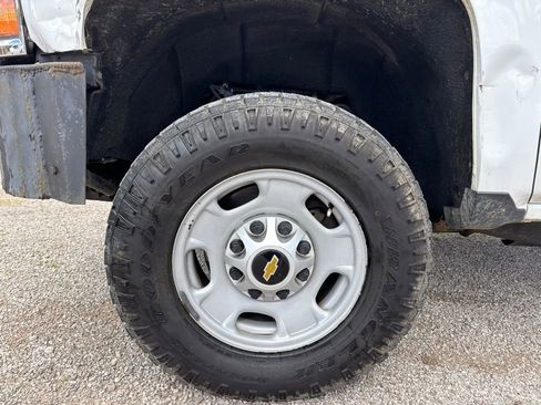 Used 2019 Chevrolet Silverado 2500 W/T w/ WT Convenience Package AWD/4WD image 16