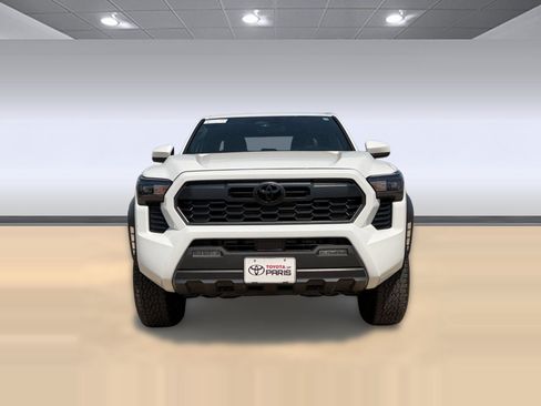 Used 2024 Toyota Tacoma TRD Off-Road AWD/4WD image 6