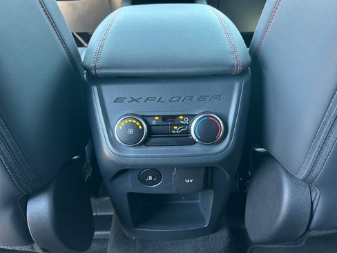 New 2026 Ford Explorer ST-Line RWD image 32
