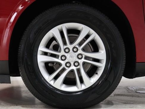 Used 2019 Buick Enclave Essence FWD image 9