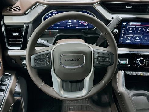 New 2026 GMC Sierra 2500 Denali w/ Denali Reserve Package image 11