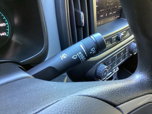 Used 2022 Chevrolet Colorado W/T w/ WT Convenience Package image 43