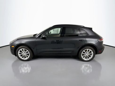 Certified 2026 Porsche Macan AWD/4WD image 2