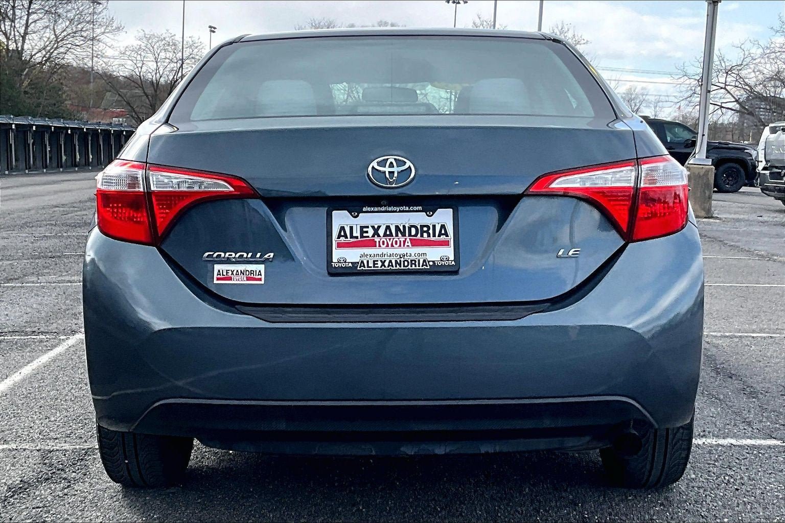 Used 2015 Toyota Corolla LE w/ Body Protection Package #1 FWD image 4