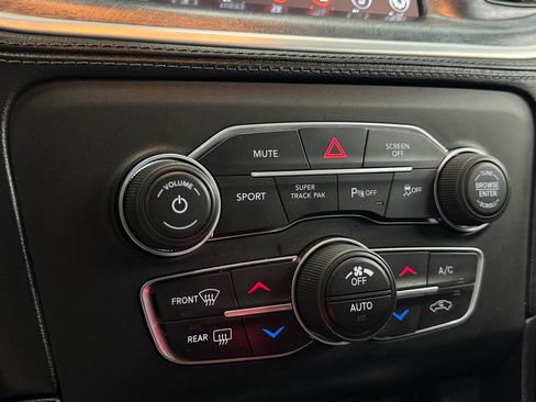 Used 2019 Dodge Charger R/T w/ Daytona Edition Group image 29