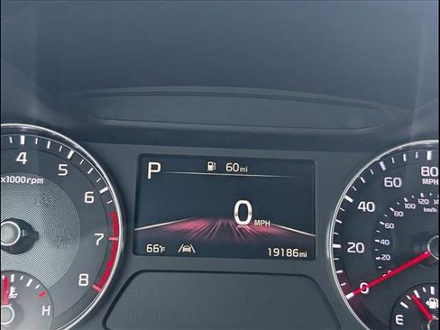 Used 2024 Kia Forte GT-Line w/ GT-Line Premium Package image 10