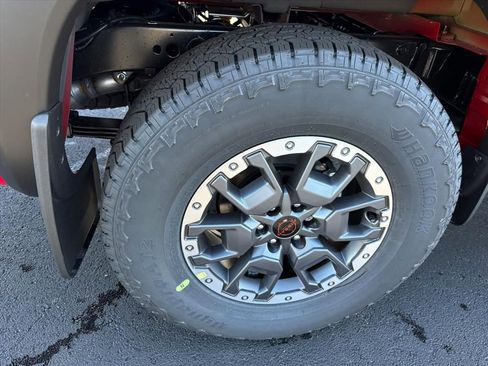 New 2026 Nissan Frontier PRO-4X w/ Pro-4x Convenience Package image 27