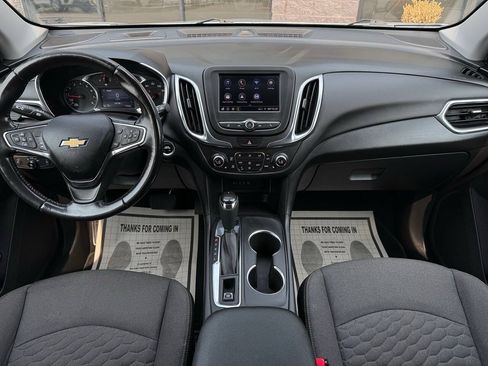 Used 2021 Chevrolet Equinox LT w/ Driver Convenience Package AWD/4WD image 7