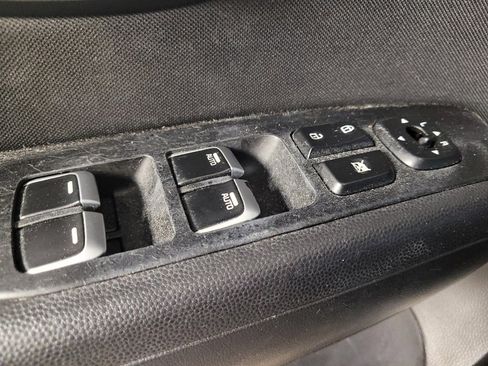 Used 2018 Kia Soul + FWD image 27