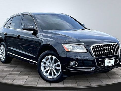Used 2016 Audi Q5 2.0T Premium Plus w/ Technology Package AWD/4WD image 12