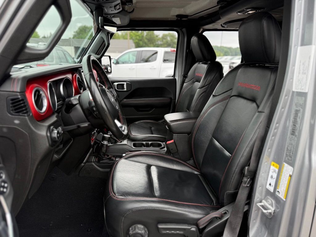 Used 2018 Jeep Wrangler Unlimited Rubicon w/ Uconnect 4C Nav & Sound Group AWD/4WD image 10