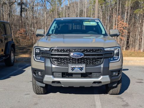 New 2025 Ford Ranger Lariat w/ FX4 Off-Road Package image 7