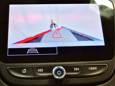 Used 2024 Chevrolet Malibu LT image 50