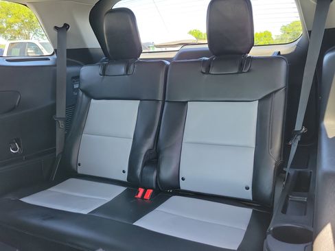 Certified 2023 Ford Explorer XLT w/ Equipment Group 202A image 13