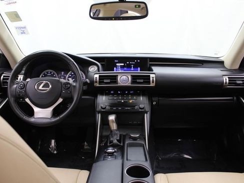 Used 2014 Lexus IS 250 RWD image 19