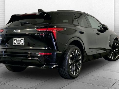 Used 2025 Chevrolet Blazer EV RS AWD/4WD image 14