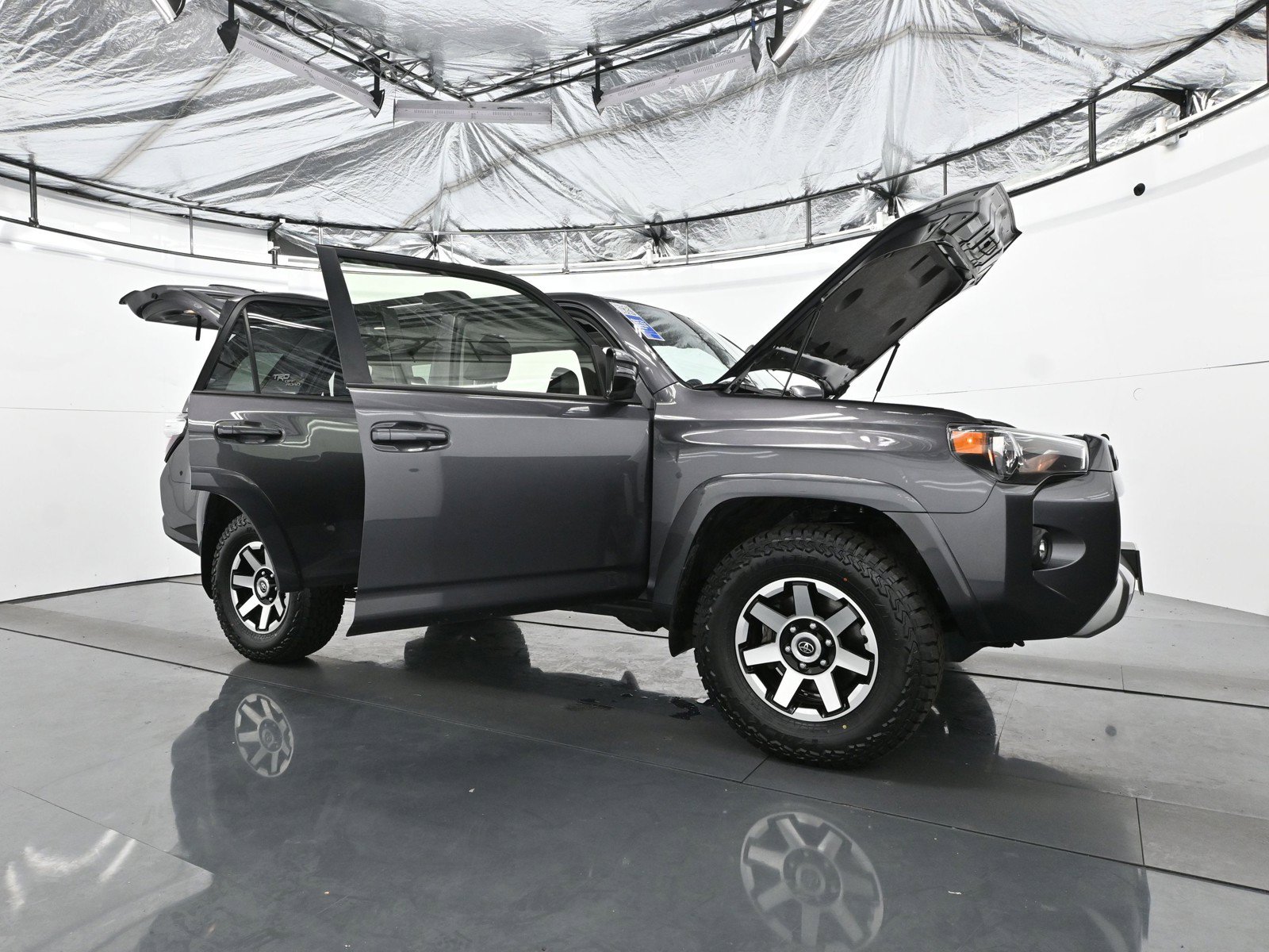 Used 2021 Toyota 4Runner TRD Off-Road Premium w/ Moonroof Package AWD/4WD image 41