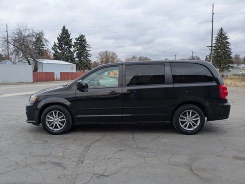 Used 2014 Dodge Grand Caravan R/T w/ Safety Sphere Group image 9