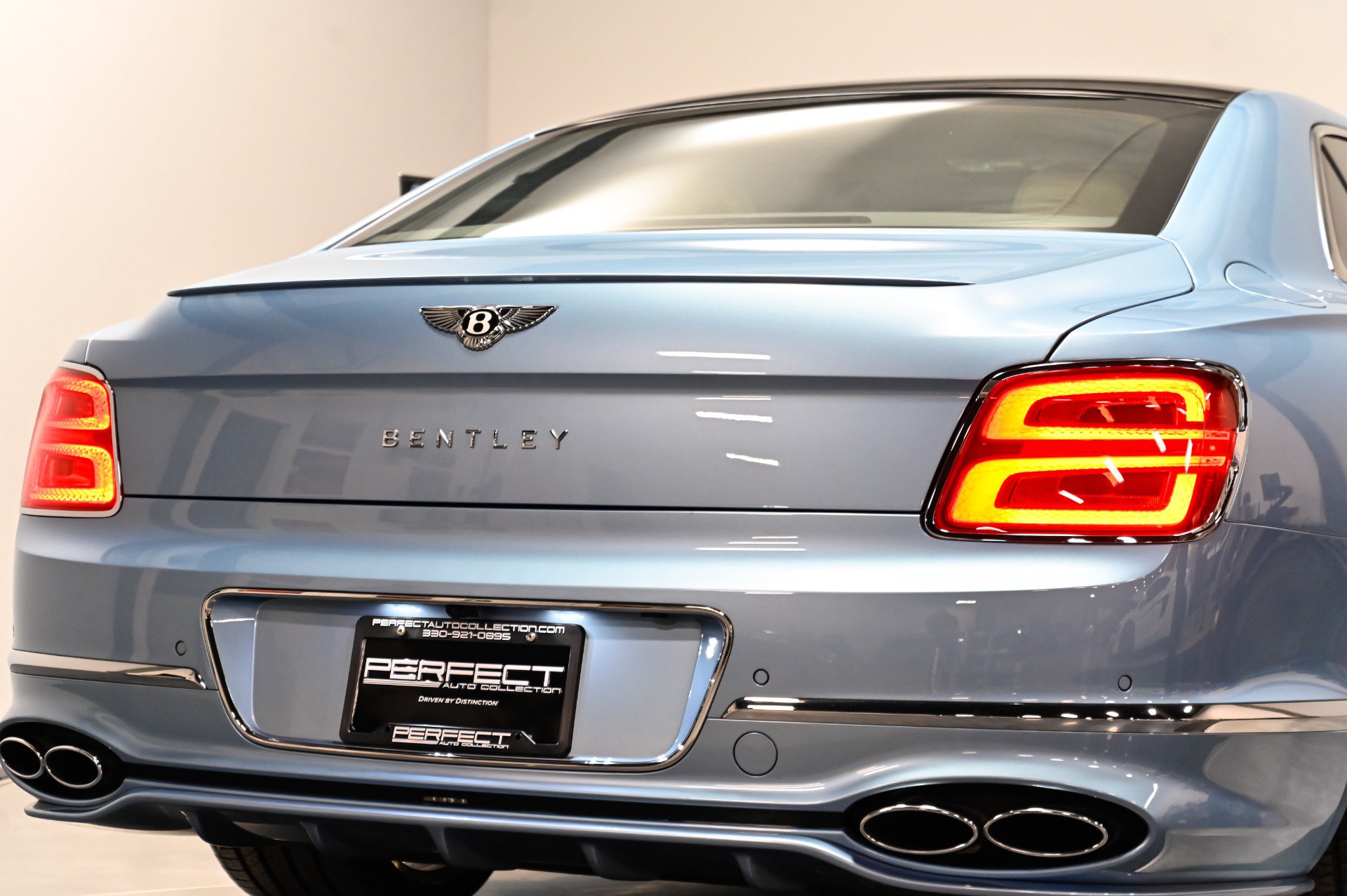 Used 2022 Bentley Flying Spur V8 AWD/4WD image 73