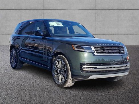 New 2026 Land Rover Range Rover Long Wheelbase SE image 2
