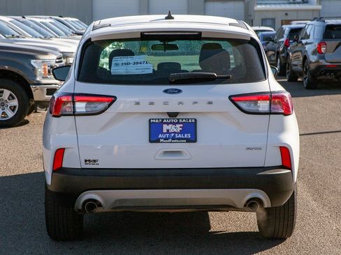 Used 2022 Ford Escape S image 6