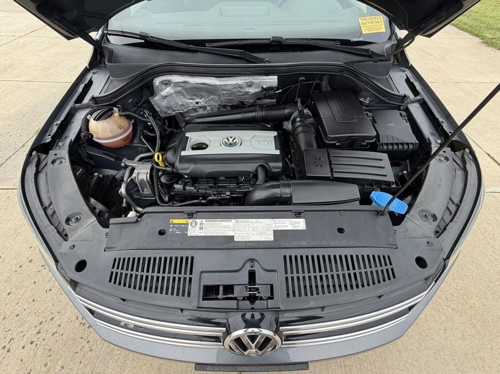 Used 2016 Volkswagen Tiguan R-Line FWD image 23