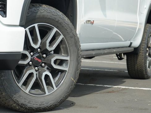 New 2026 GMC Sierra 1500 AT4 w/ AT4 Premium Package image 3