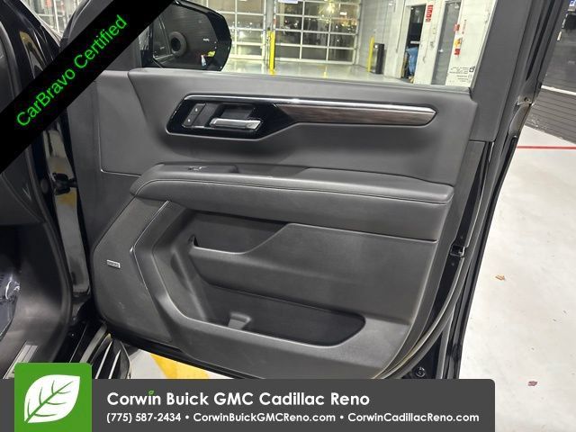 Certified 2025 Chevrolet Tahoe Premier AWD/4WD image 34