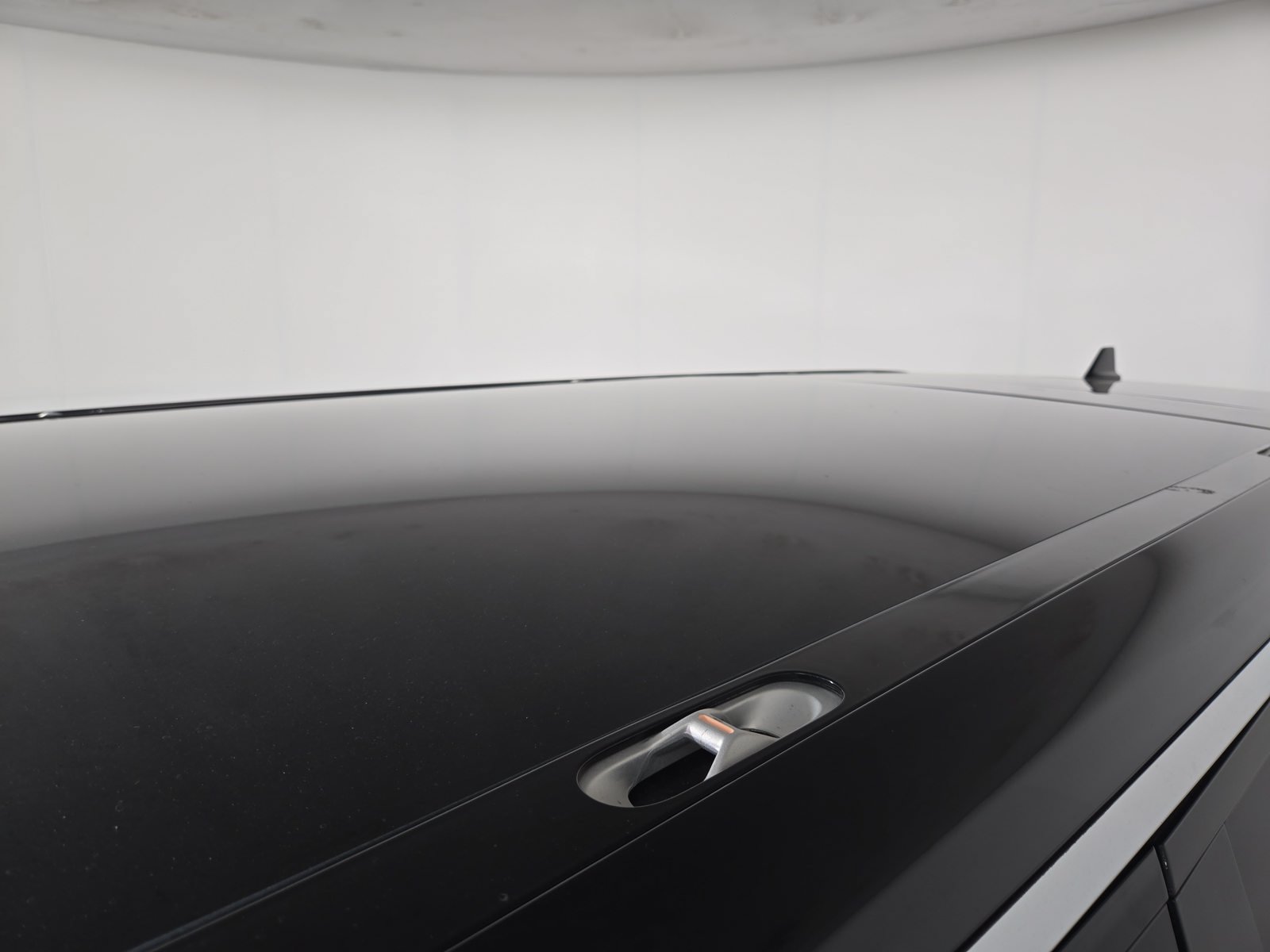 Used 2022 Rivian R1S Launch Edition Quad AWD/4WD image 13
