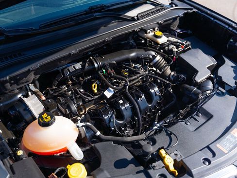 Used 2018 Lincoln MKC Reserve image 14