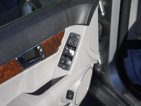 Used 2008 Mercedes-Benz C 300 Sedan image 29