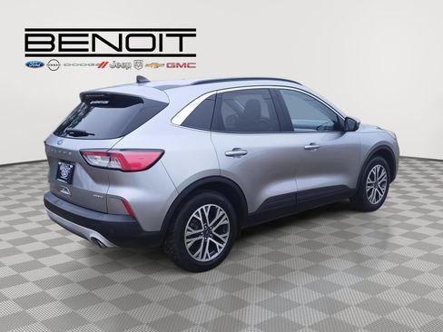 Used 2021 Ford Escape SEL image 5