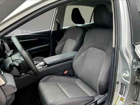 Used 2025 Toyota Camry LE FWD image 20