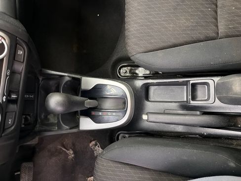 Used 2019 Honda Fit EX image 30