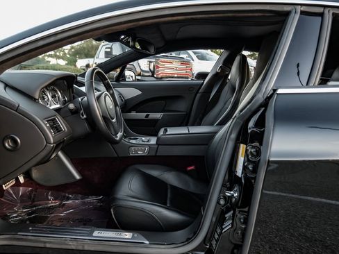 Used 2016 Aston Martin Rapide S image 31