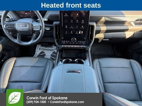 Used 2025 GMC Yukon XL AT4 w/ AT4 Premium Package AWD/4WD image 14