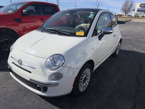 Used 2013 FIAT 500 Lounge w/ Luxury Leather Pkg image 4