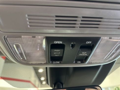 Used 2020 Honda Odyssey EX-L image 14