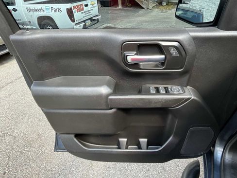 Certified 2020 Chevrolet Silverado 1500 Custom w/ Custom Value Package image 20