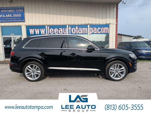 Used 2018 Audi Q7 3.0T Prestige AWD/4WD image 2