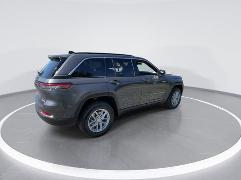 New 2025 Jeep Grand Cherokee Laredo X image 20