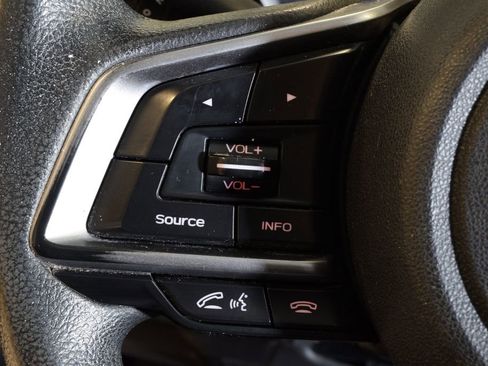 Used 2018 Subaru Impreza 2.0i AWD/4WD image 20